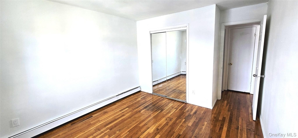9517 84th Street - Photo 6