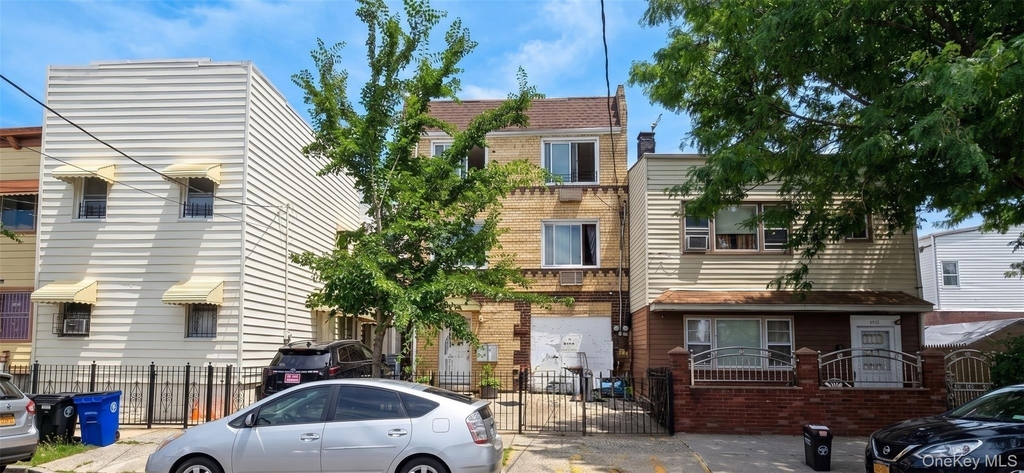 9517 84th Street - Photo 14