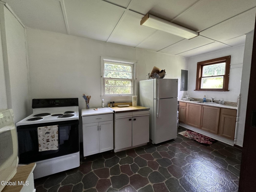 35 Zani Lane - Photo 9