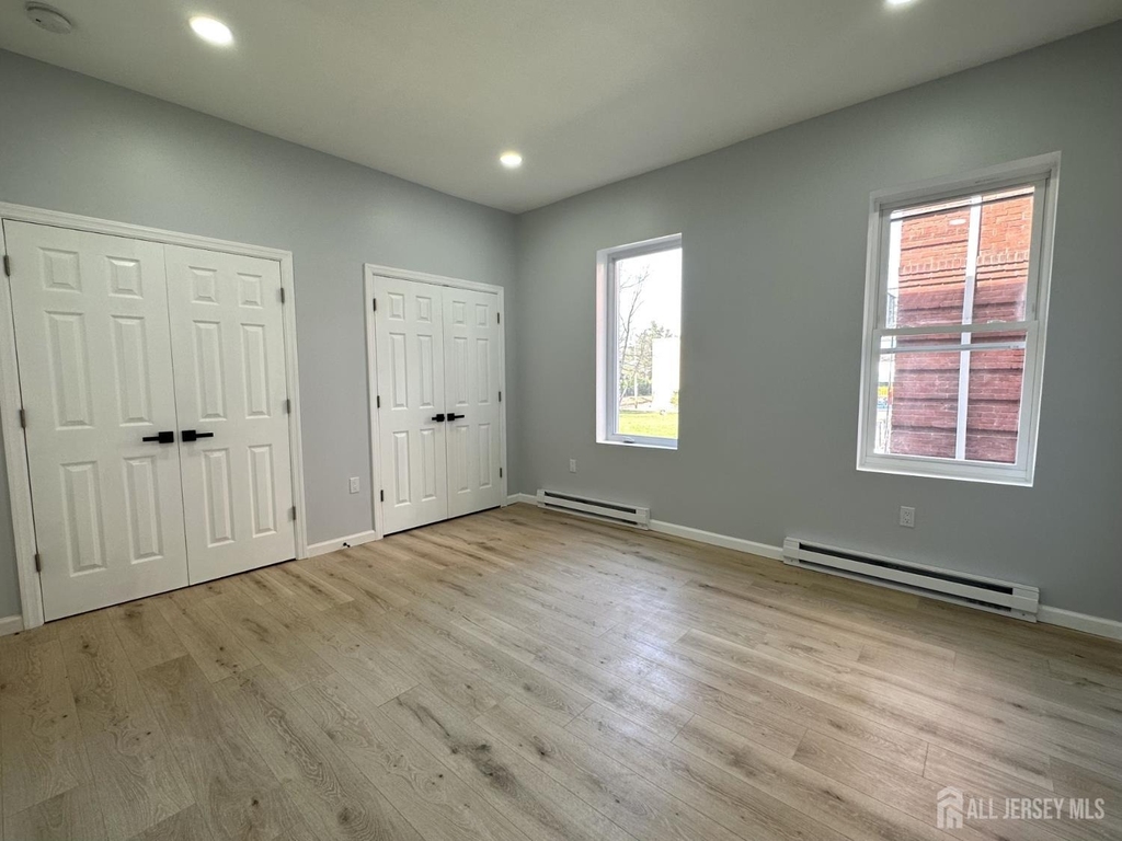 1109 W State Street - Photo 7
