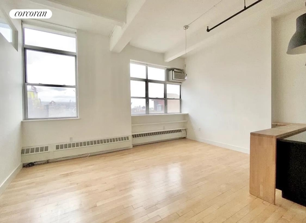 970 Kent Avenue - Photo 1