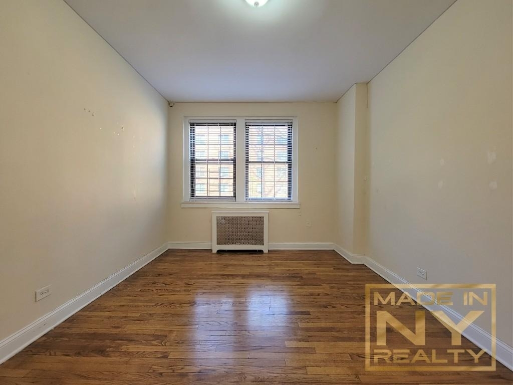 51-01 39th Avenue - Photo 4