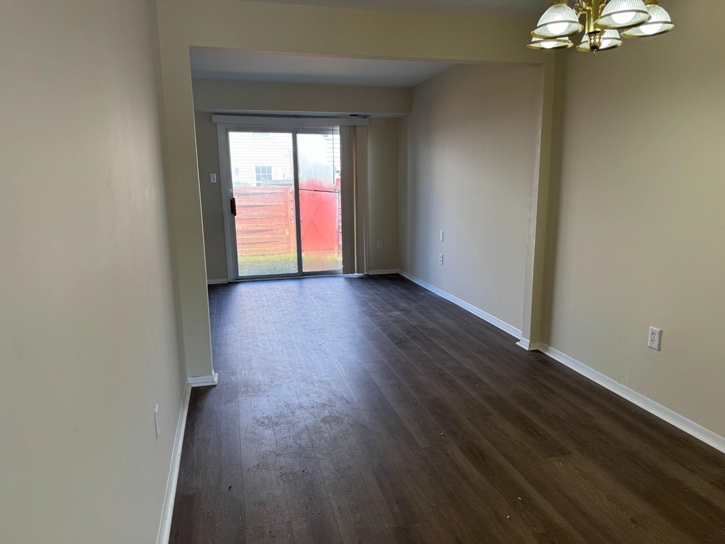 14648 Balsam Street - Photo 6