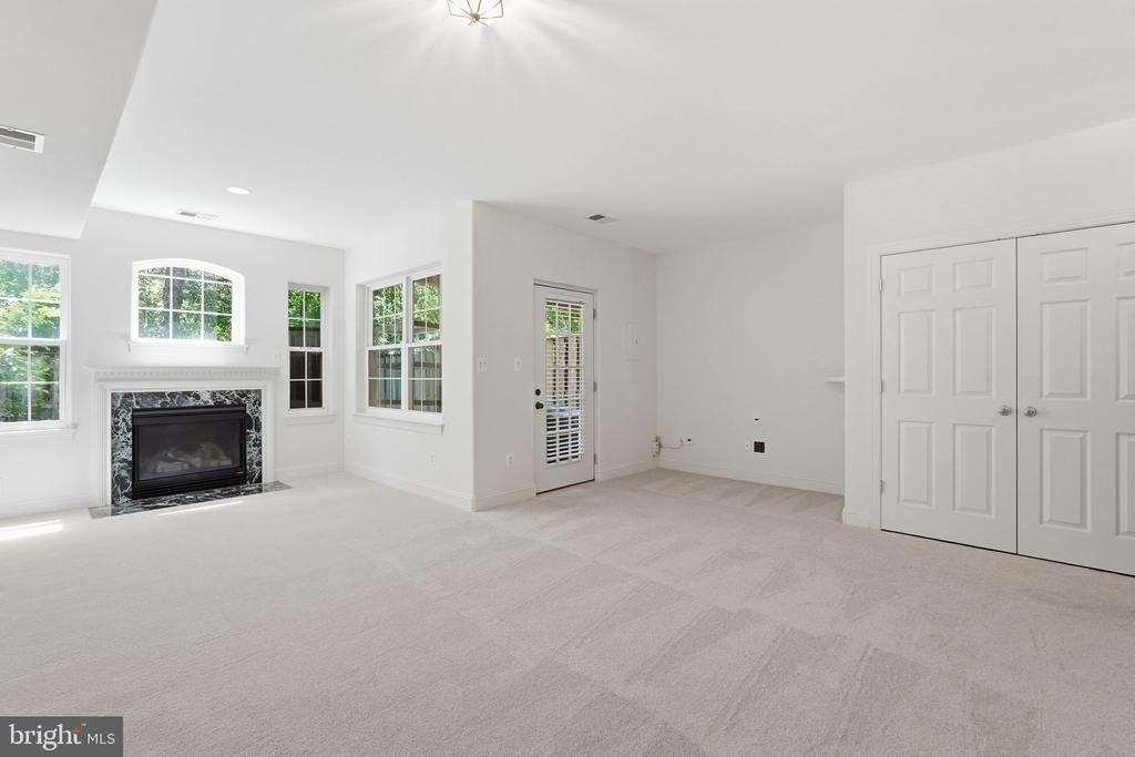 8727 Chorley Way - Photo 16