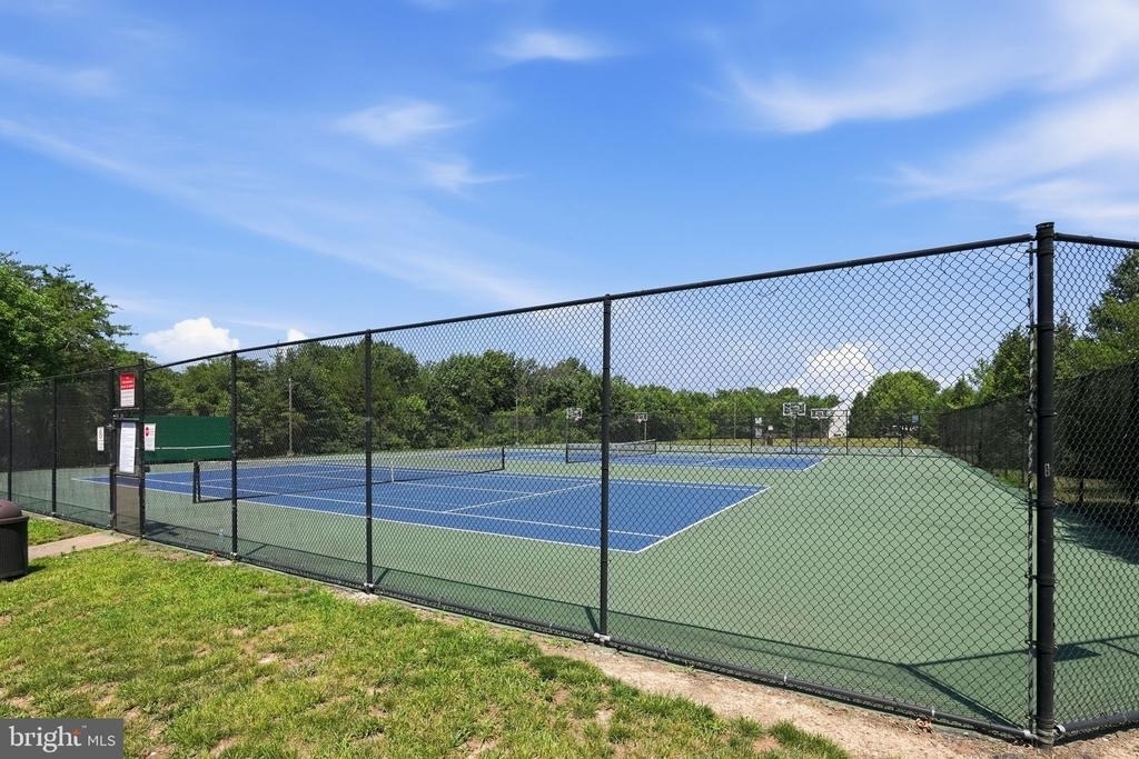8727 Chorley Way - Photo 24