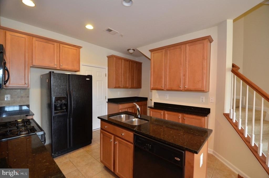 9612 Wigfall Way - Photo 10