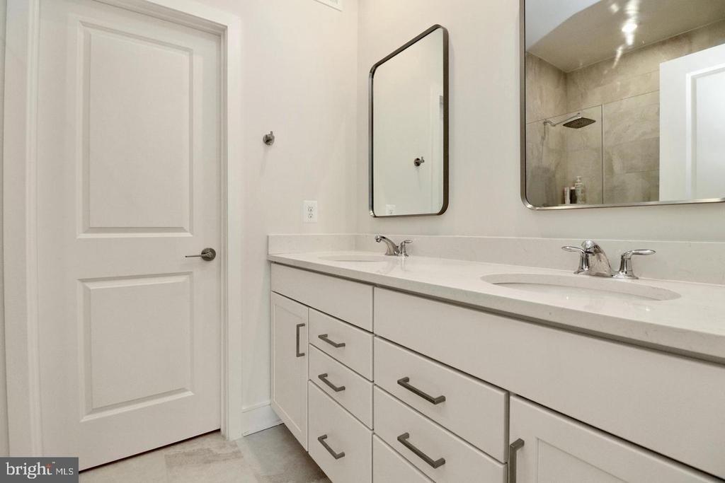 21740 Charing Cross Terrace - Photo 21