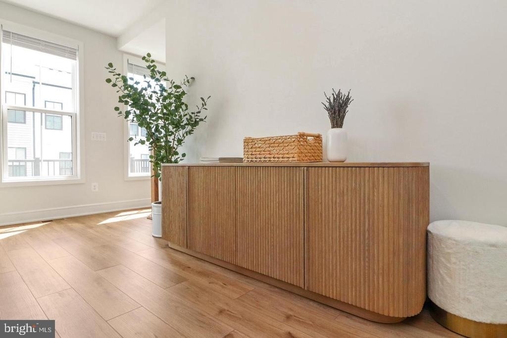 21740 Charing Cross Terrace - Photo 14