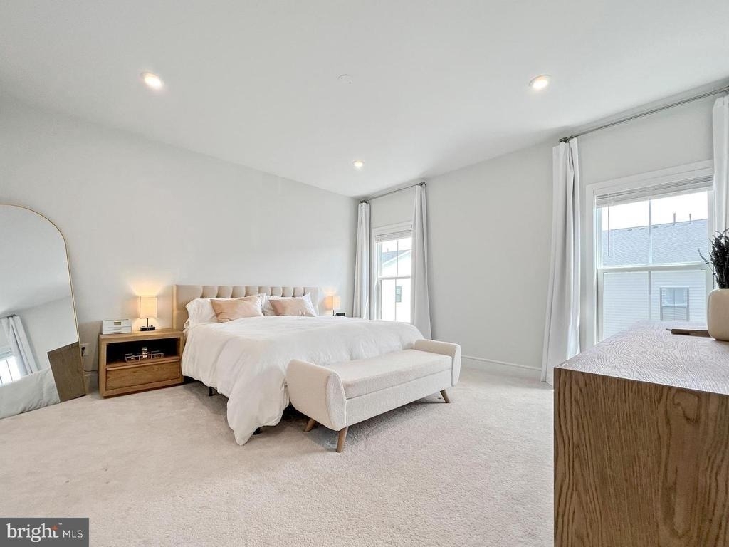 21740 Charing Cross Terrace - Photo 19