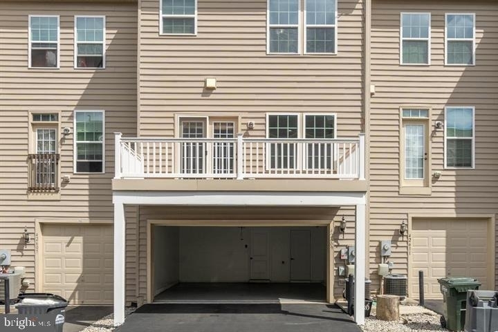 42609 Smokey Embers Terrace - Photo 34