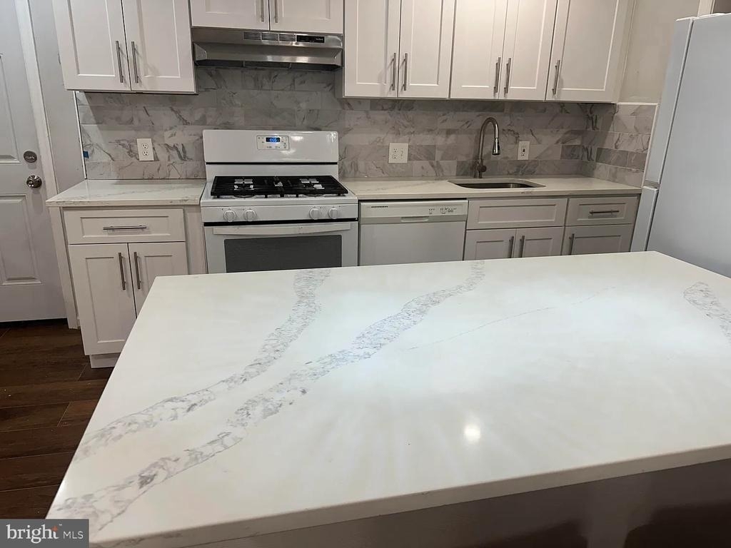 601 Madison Street - Photo 13