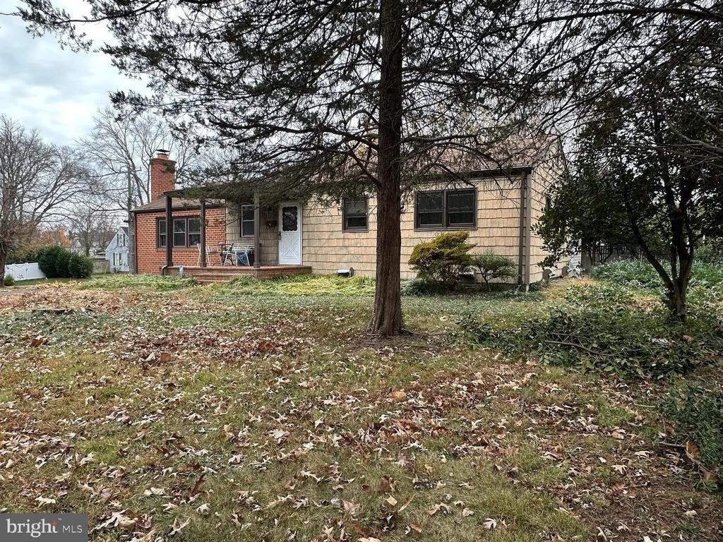 601 Madison Street - Photo 1