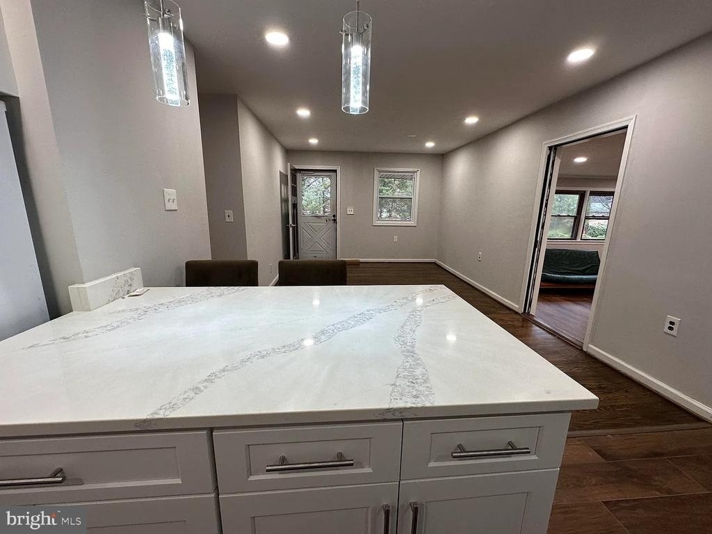 601 Madison Street - Photo 11