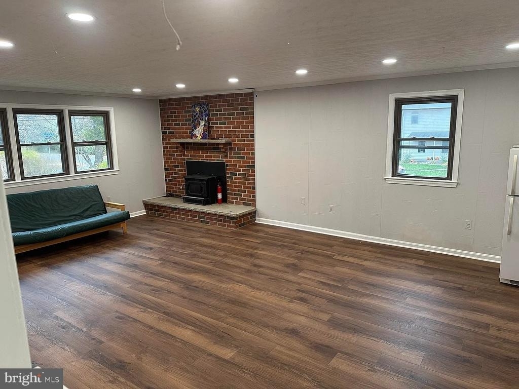 601 Madison Street - Photo 4