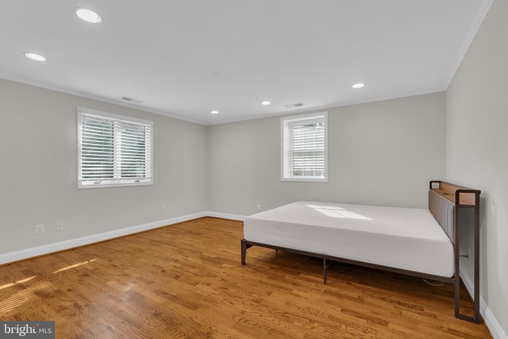 7205 Van Ness Court - Photo 18