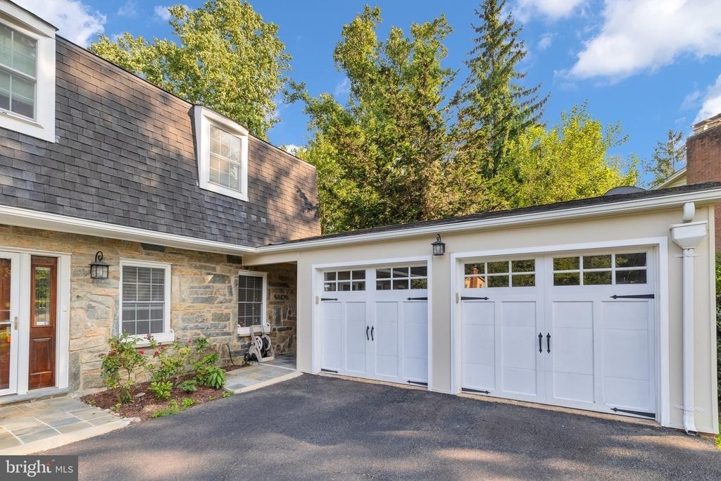 7205 Van Ness Court - Photo 4