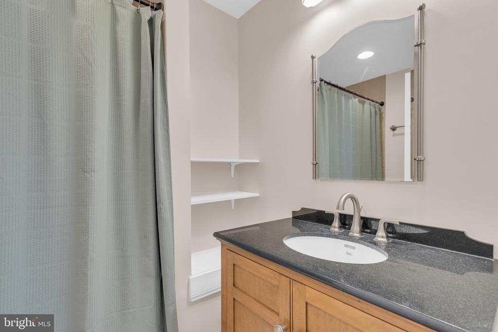7205 Van Ness Court - Photo 28