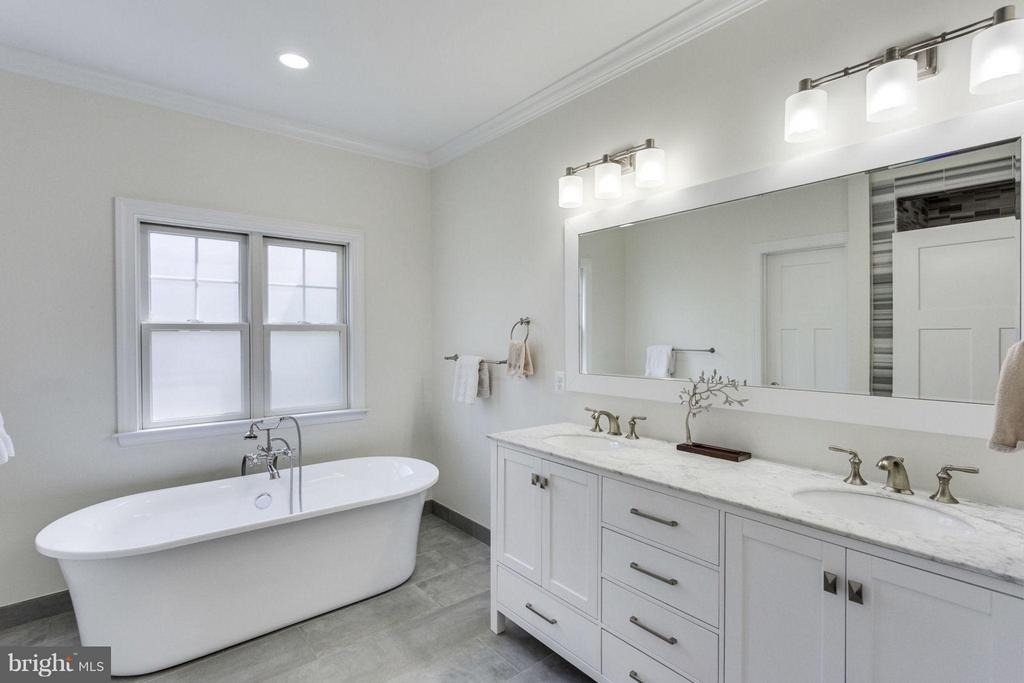 312 Pine Street - Photo 11
