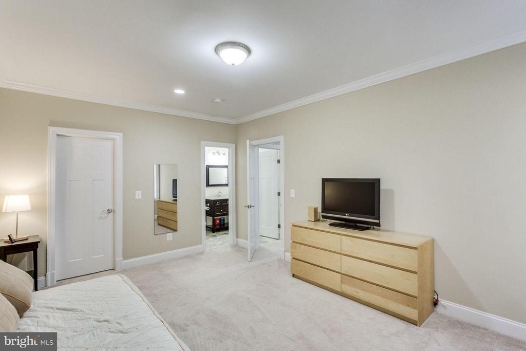 312 Pine Street - Photo 24