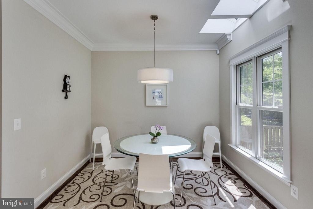 312 Pine Street - Photo 5