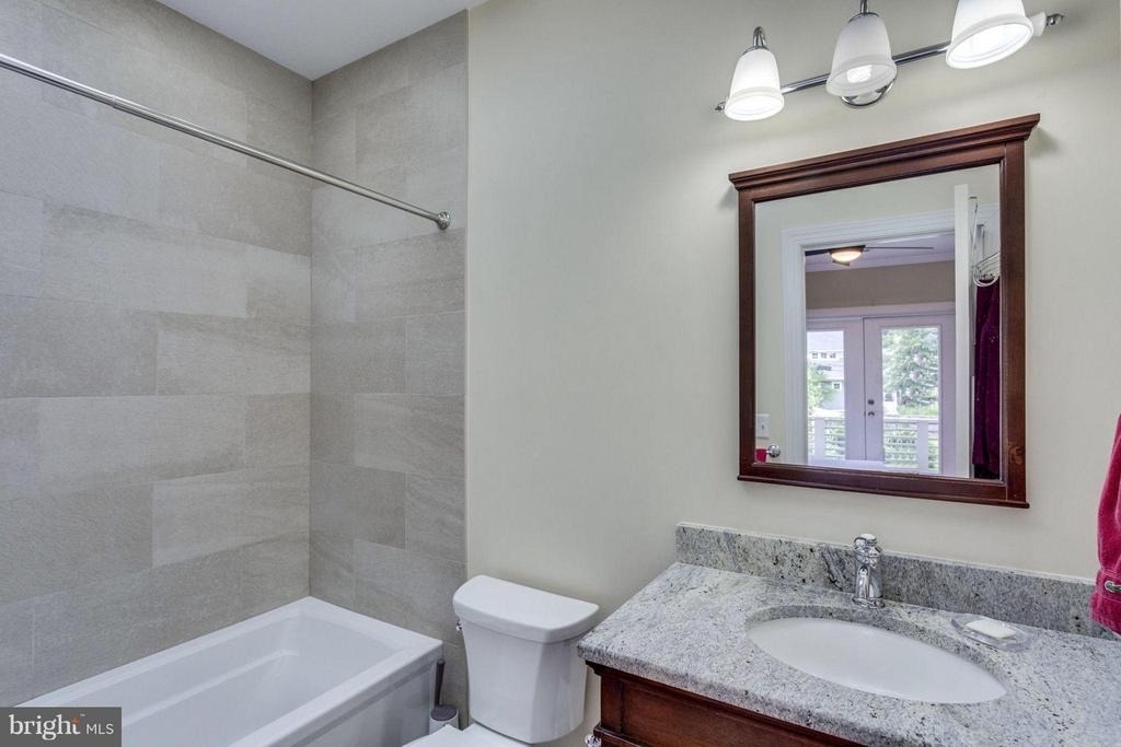 312 Pine Street - Photo 17