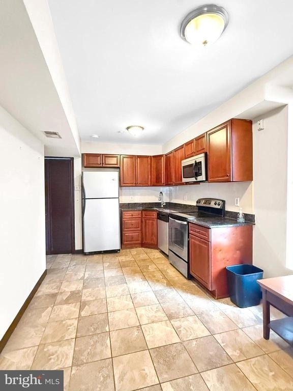 230 Market Street - Photo 9