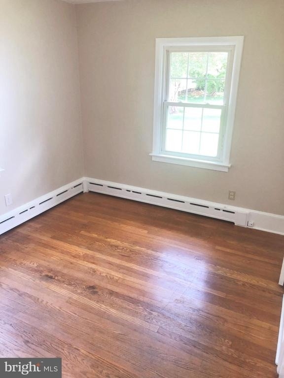 2060 Bridge Road - Photo 5