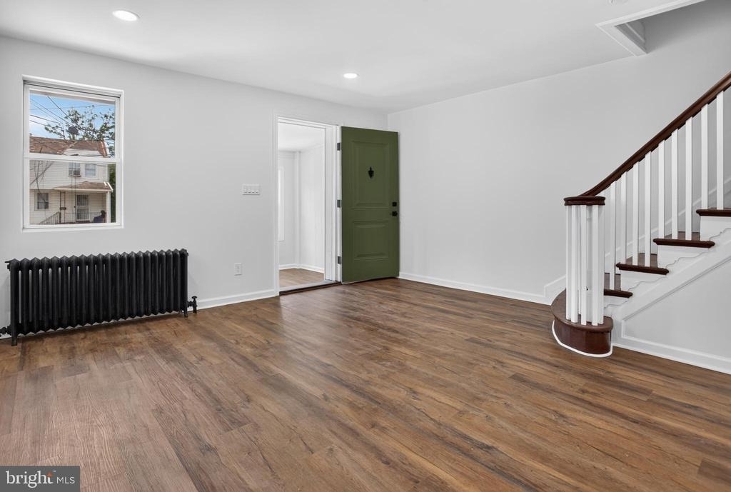 403 Walnut Avenue - Photo 4