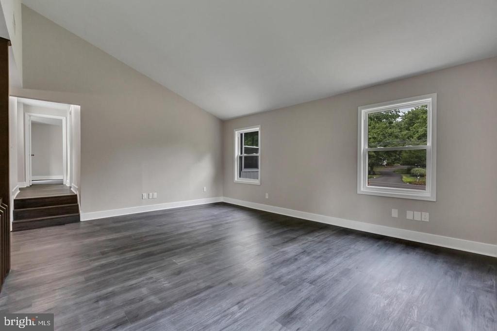 519 Linton Hill Road - Photo 12