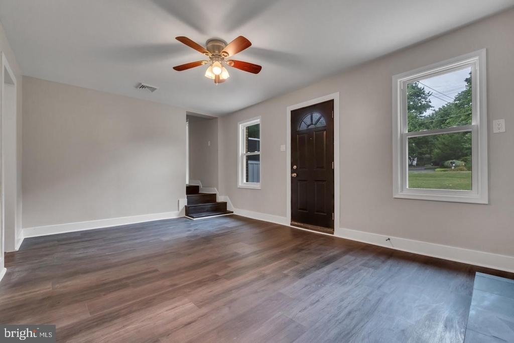 519 Linton Hill Road - Photo 2