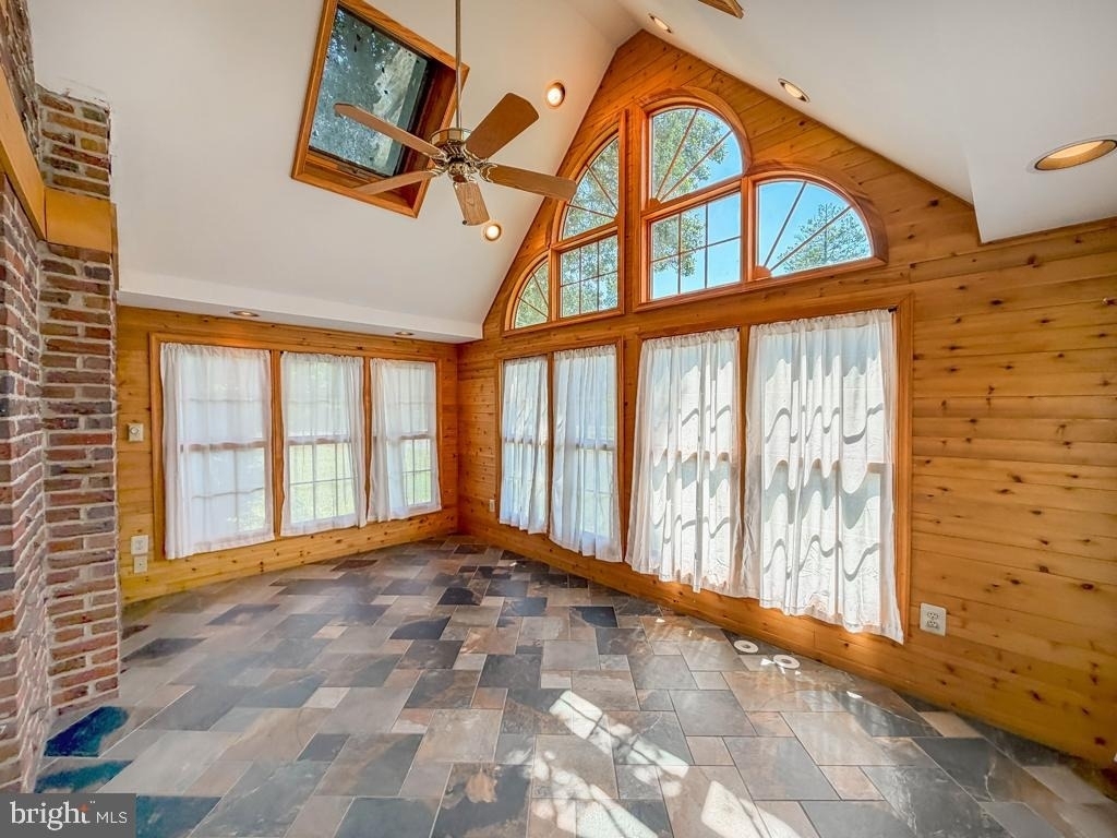 1237 Pine Grove Road - Photo 19