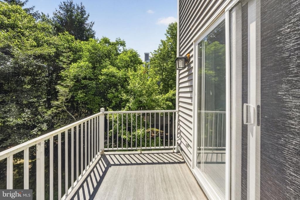 132 S Barrow Place - Photo 11