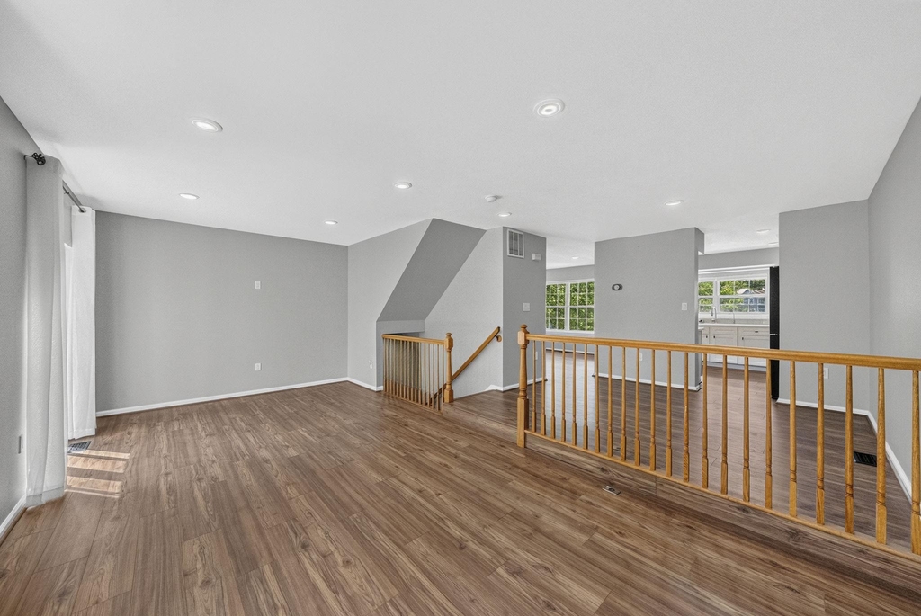132 S Barrow Place - Photo 13