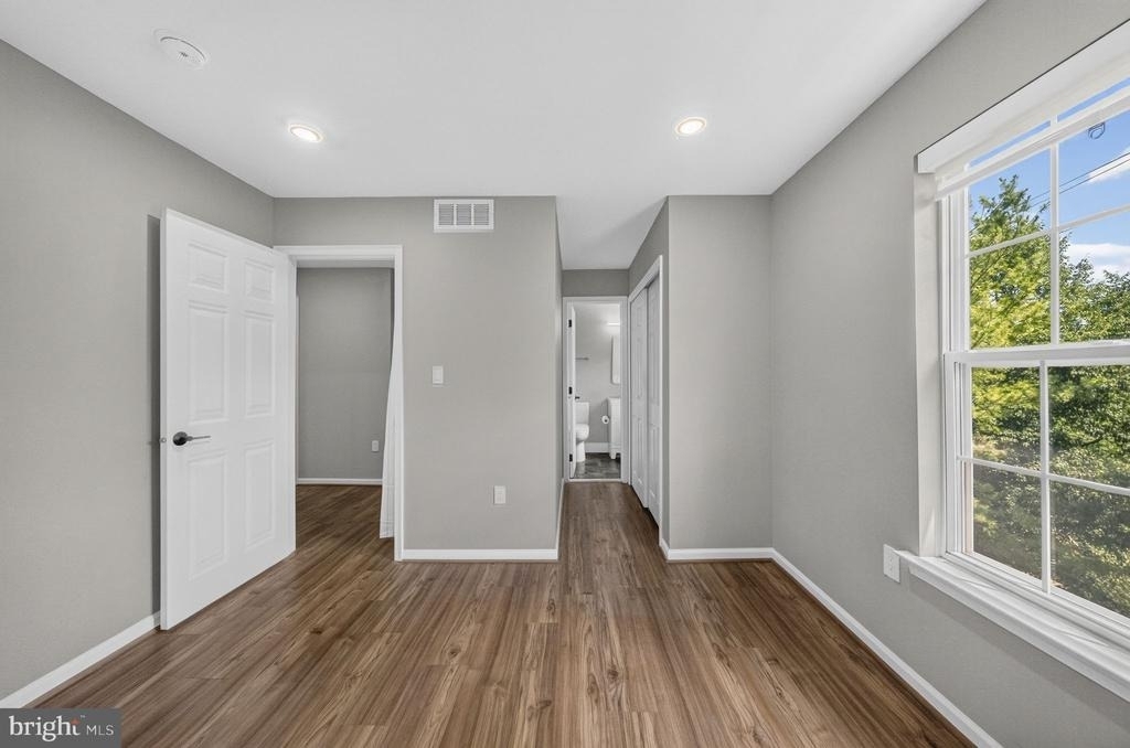 132 S Barrow Place - Photo 31