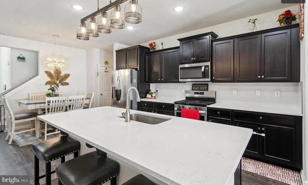 5 Roberta Way S - Photo 2