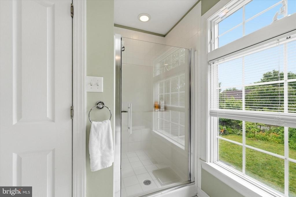 11406 Rolling Green Place - Photo 26