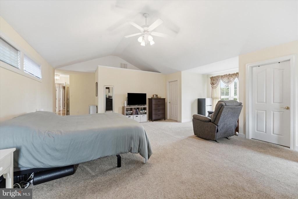 11406 Rolling Green Place - Photo 20