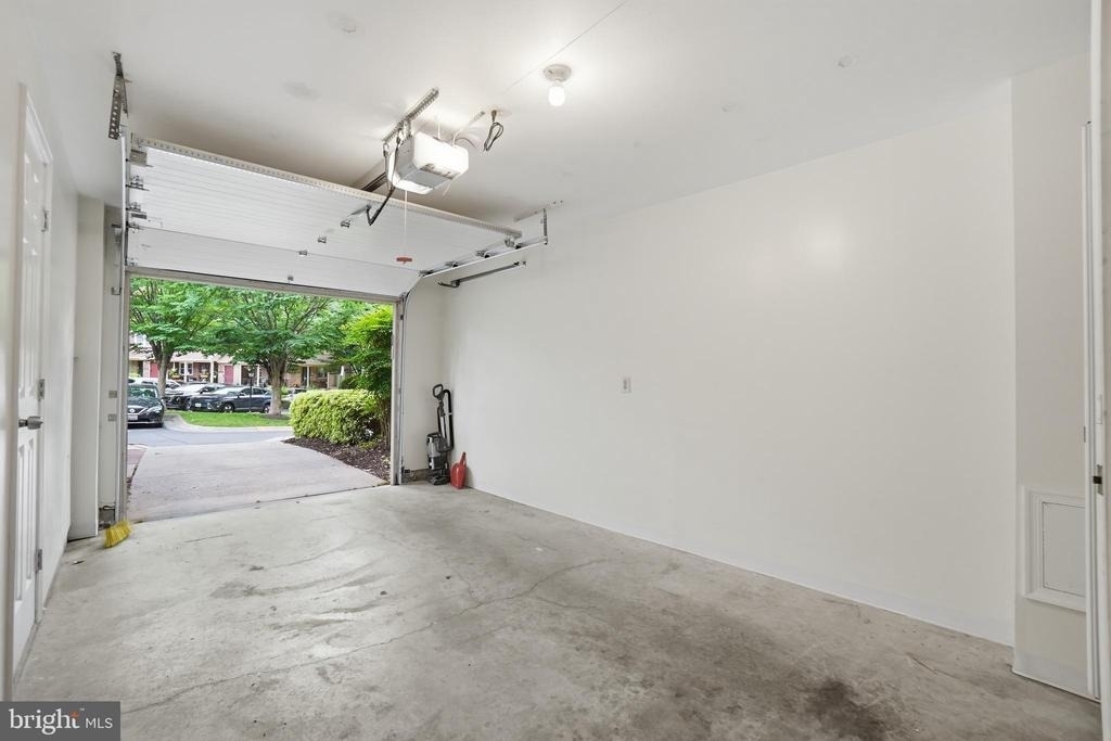 12327 Sour Cherry Way - Photo 32