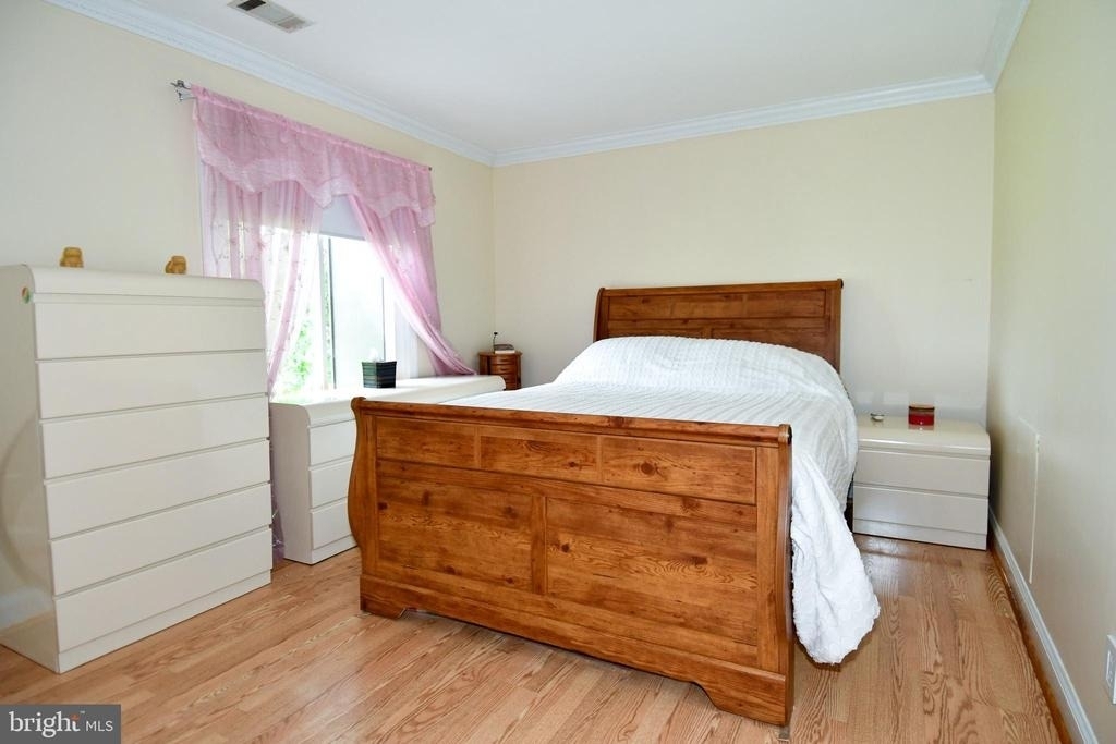 9401 Hickory View Place - Photo 27