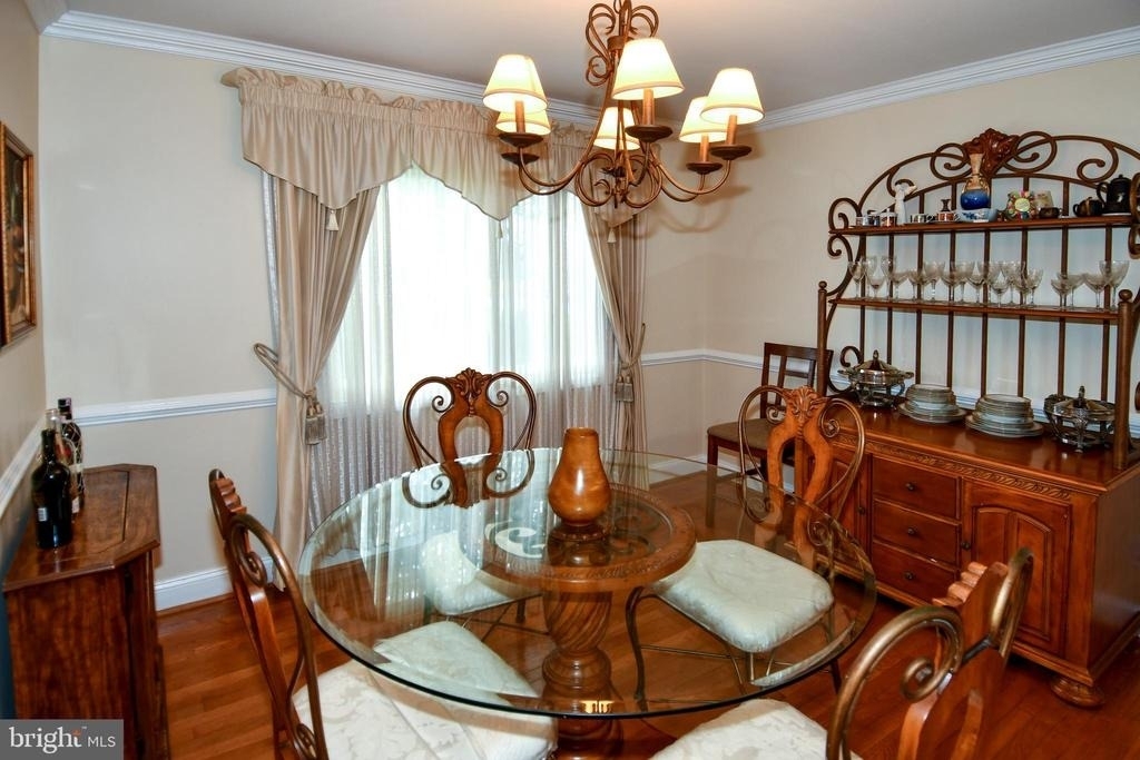 9401 Hickory View Place - Photo 13