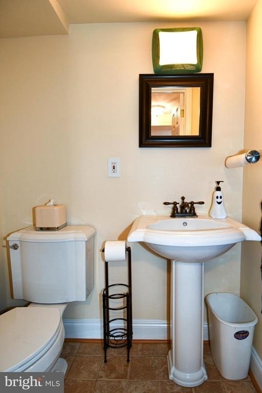 9401 Hickory View Place - Photo 39