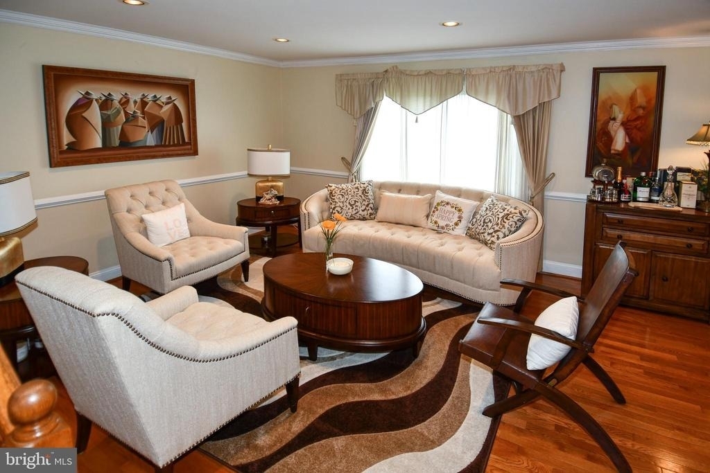 9401 Hickory View Place - Photo 15