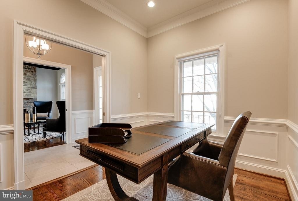 5920 Maplewood Park Place - Photo 7
