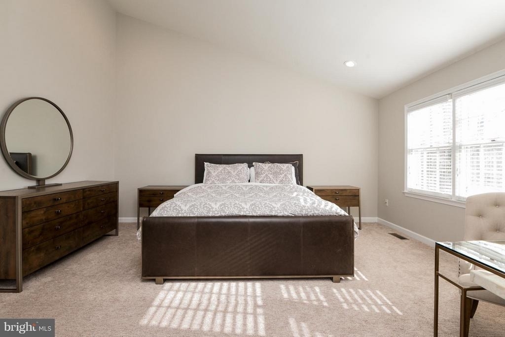 5920 Maplewood Park Place - Photo 31