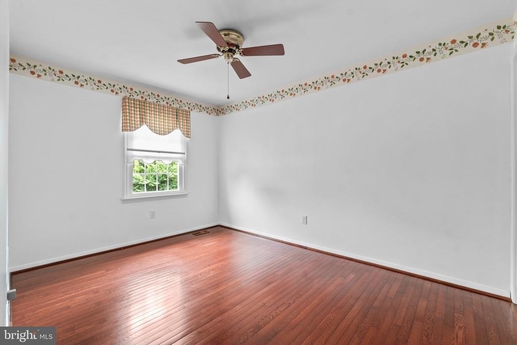 330 Harlan Square - Photo 21