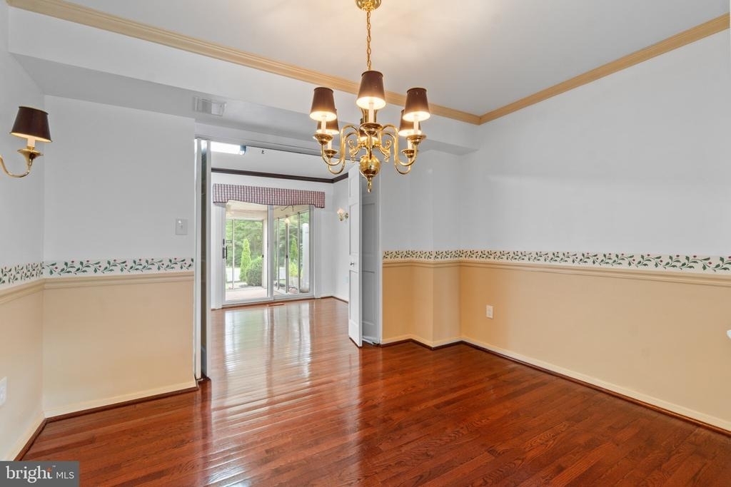 330 Harlan Square - Photo 6