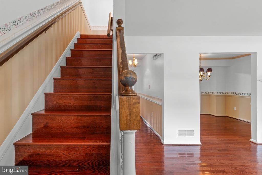 330 Harlan Square - Photo 15