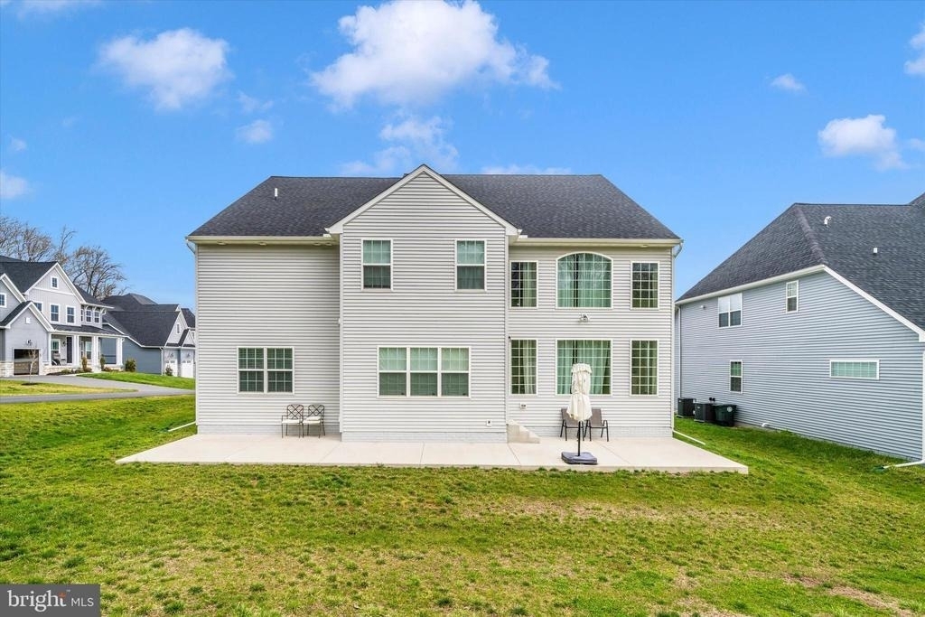 2744 Scarecrow Ter - Photo 36