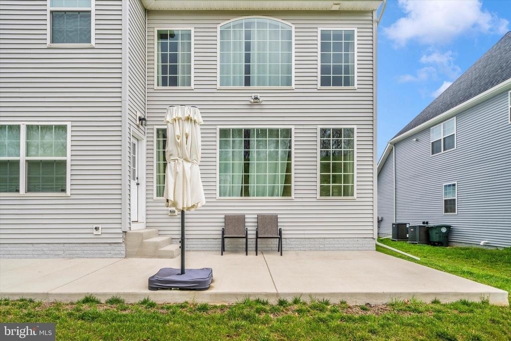 2744 Scarecrow Ter - Photo 37