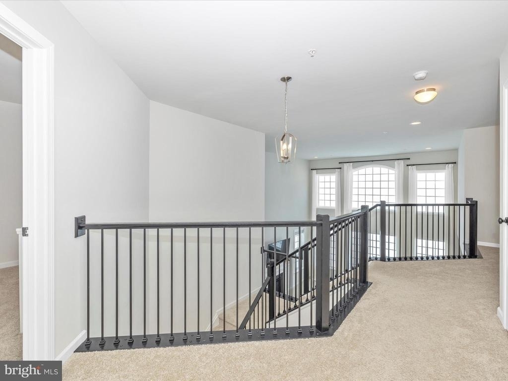 2744 Scarecrow Ter - Photo 21